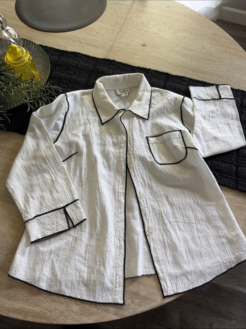 White Textured Button-Up Shirt with Black Piping Small